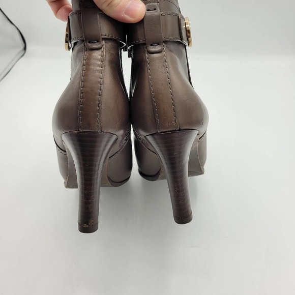 Tory Burch Camel Bristol Brown Leather Ankle Booties Womans Size 7.5M - Picture 5 of 10